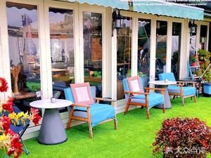 Akasha Rooftop Garden Cafe & Tea House