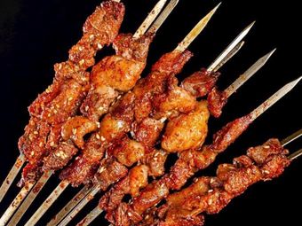 Xinjiang Barbecue and Southern Hot Pot