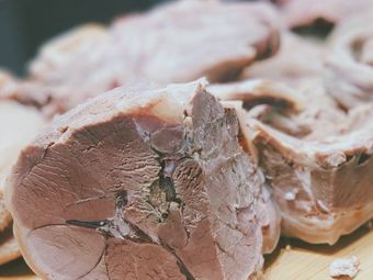 Zhou's Jinling Roast Goose