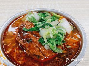 Construction Site Canteen (Inside Yueyang Hospital)