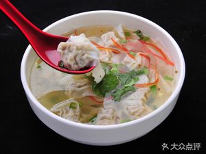 Fujian Qianli Xiang Wonton King (Tanzhong Road Branch)