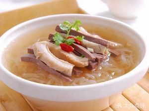 Weibo Red Braised Beef Noodles & Herbal Lamb Hot Pot (Xiner Road Branch)
