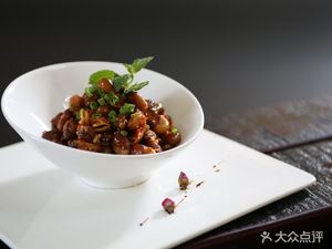 Neighbor's Banquet (Shi Yi Road Branch)