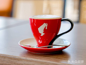 Little Red Riding Hood Restaurant · Dain Shuju