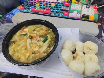 柳诗诗·杭州小笼包(大林路店)