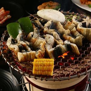 Beizhenwu Seafood Charcoal Grill · Live Eel Grill (Yinting Road Branch)