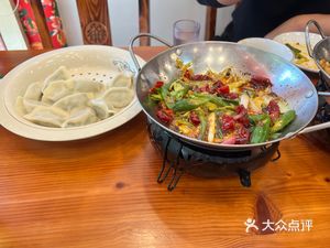 Northeast Dumpling House