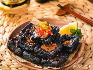 Lin's Stinky Tofu (Zhongshan Road Branch)