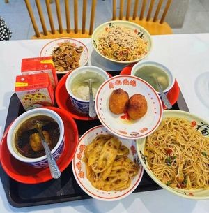 Xiao Luo Zi Soup House (Wanshou Palace Branch)