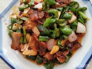Yi Wei Xuan Sichuan Cuisine (Qingwen Second Road Branch)
