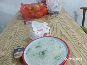 Qimi Porridge Shop · Soy Milk and Fried Dough Sticks Fresh Porridge Market (Hengda Mingdu Store)