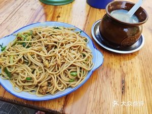Hongying Breakfast & Night Food
