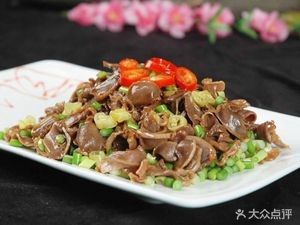 Gannan Home-style Stir-fry Dumplings and Noodles