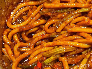 Hot Spicy Jianghu Authentic Xinjiang Fried Rice Noodles
