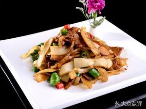Chaihuo Zao Tucailian (Tianmu Branch)