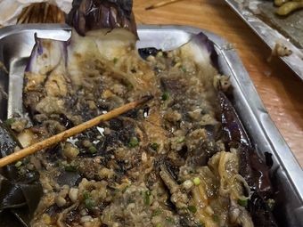 Guangtouqiang Barbecue (South District of Xianghu Apartment)