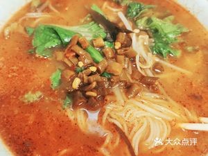 Rice Noodles with Duck Neck (Dinghao Fashion Mall Branch)