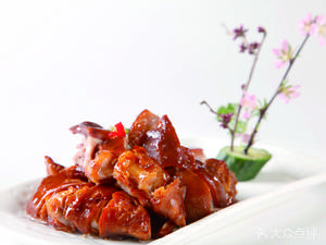 Common People Tipping Noodles · Sichuan Pepper Grilled Fish Private Recipes