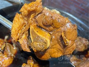 Liangxianling Eight Flavor Noodle House (Wenshan Road Branch)