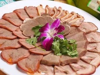 Yipin Xiang Braised Pork Delicacy Shop