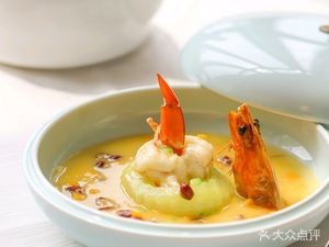 Yantai Zhongze Huayi Pullman Hotel · Yue · Chinese Restaurant