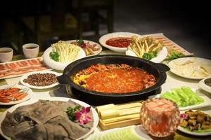 Mei Hua Alley Seafood Hot Pot