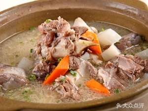 Wu Zhaogui Iron Pot Stew (Kaitai Huafu Branch)