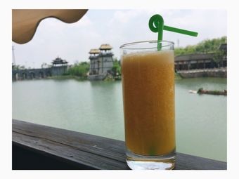 Huxian Ge