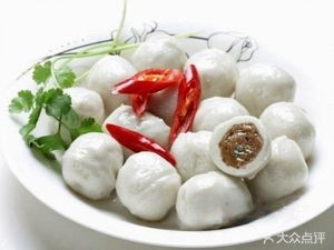 Xuanwei Ge Crossing Rice Noodles · Spicy Hot Pot (New City Yijingyuan Branch)