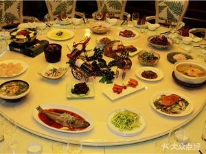 Baichun Wine Cellar Wine Culture Experience Restaurant (Park Branch)