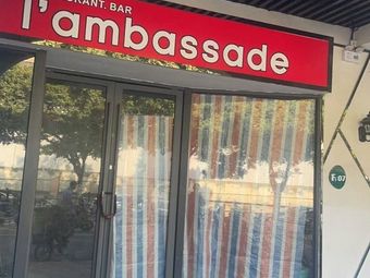 I'ambassade