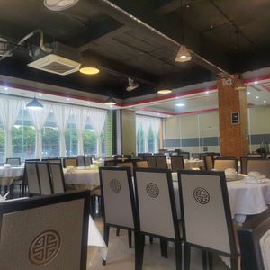 Le Kou Fu Old Jar Sour Fish (Sanyuanli Branch)