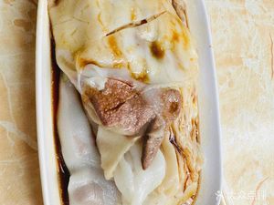 Li Ji Stone-Mill Steamed Rice Rolls
