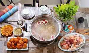 Charcoal Furnace · Chaoshan Chicken Hot Pot King (Yongqing Lane Branch)