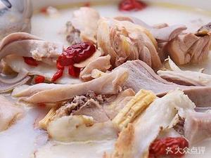 Zhengzong Yige Pig's Tripe Chicken and Luosifen (Enning Road Branch)