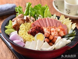 Luzhou Restaurant Bean Curd (Hongyi Business Center Store)