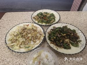 Hunan Restaurant (Changhong Qinglu Street Store)