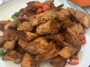 Songzi Chicken Farmhouse Cuisine