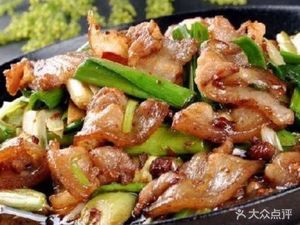 Xiang Cuisine Wooden Bucket Rice (Diecui Peak Branch)