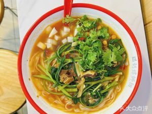 Wen's Snail Rice Noodles