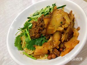 Old Beijing Noodles with Soy Sauce (Yuexia Tian South Road Store)