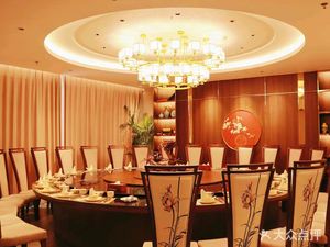 Jubao Yuan Private Kitchen (Lingnan Store)