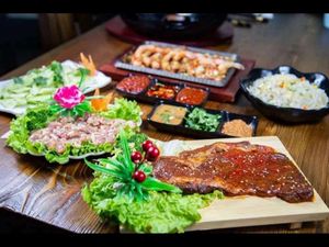 Northeast Family · Fragrant Charcoal Grilled Meat & Live Eel (Yongtai Store)