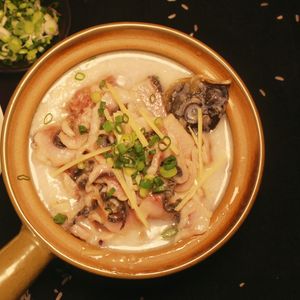 Lian Zhou · Cantonese Boiled Rice Porridge (Second Municipal Hospital Store)