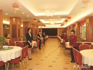 Wealth Resort Hotel · Wealth Restaurant (Wenquan West Road Store)