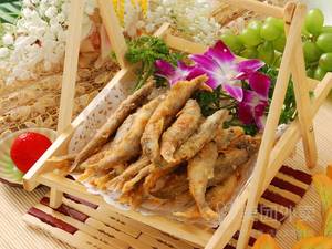Qin's Secret Recipe Roast Chicken