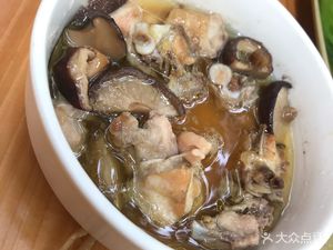 Yi Pin Zisha Steamed Rice (Xiuquan Yuan Branch)