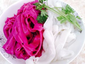 Jingu Handmade Rice Noodles