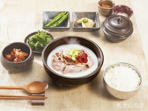 Flavor Fresh Seafood Soup Noodle Family