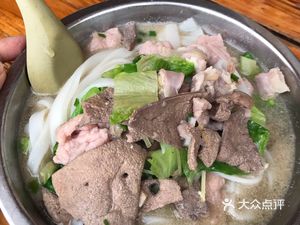Wu Ge Rice Noodles King (Jiefang Zhuang Commercial Street Store)